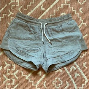 Athleta Shorts Stretchy Waist Size 0 EUC